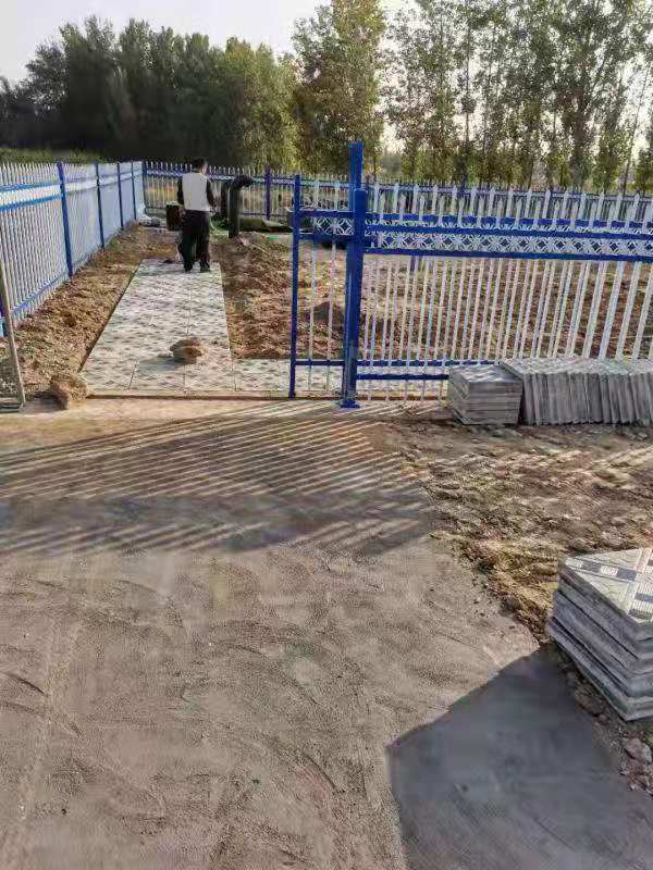 館陶縣安桃園村生活污水施工現(xiàn)場(chǎng)圖3 華清環(huán)保 館陶縣安桃園村生活污水施工現(xiàn)場(chǎng)圖3 華清環(huán)保